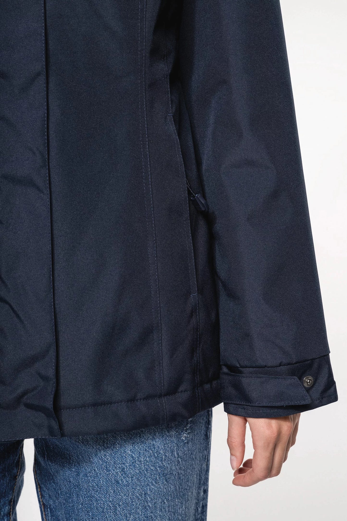 K6108 – Hoogwaardige gewatteerde damesparka